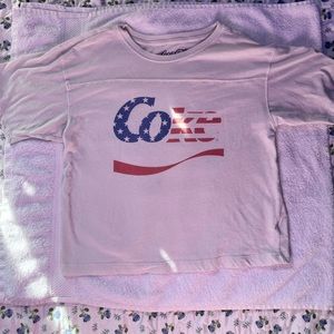 American Eagle cropped t-shirt.